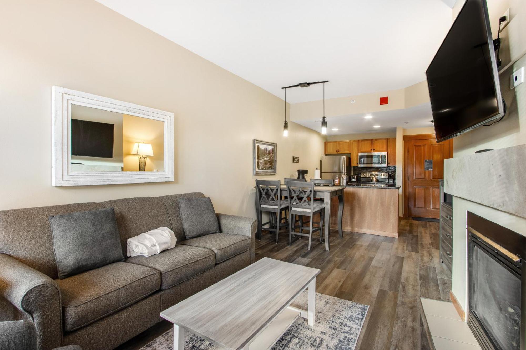 Copper Mountain Apartment Frisco Room photo